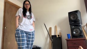 Xvideos peituda gostosa recebendo chupadas nos peitos enquanto senta com buceta na rola - Taboo Fantasy 